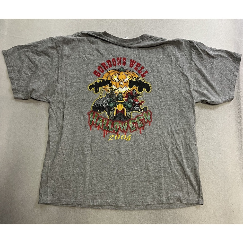 VTG Gordons Well San Dunes Halloween T-Shirt Men's 2XL Gray Monster Y2K Tee
